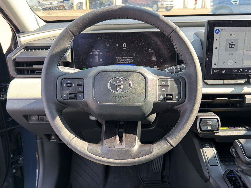 Used 2026 Toyota RAV4 XLE Premium FWD image 19