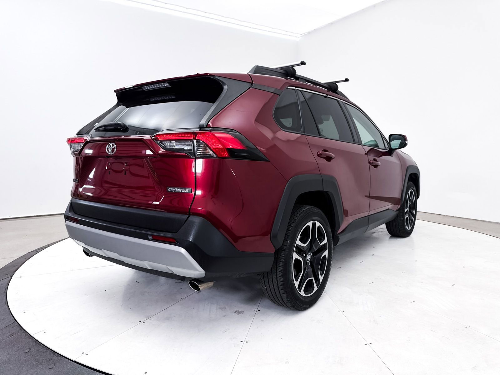 Used 2019 Toyota RAV4 Adventure w/ All Weather Liner Package image 17