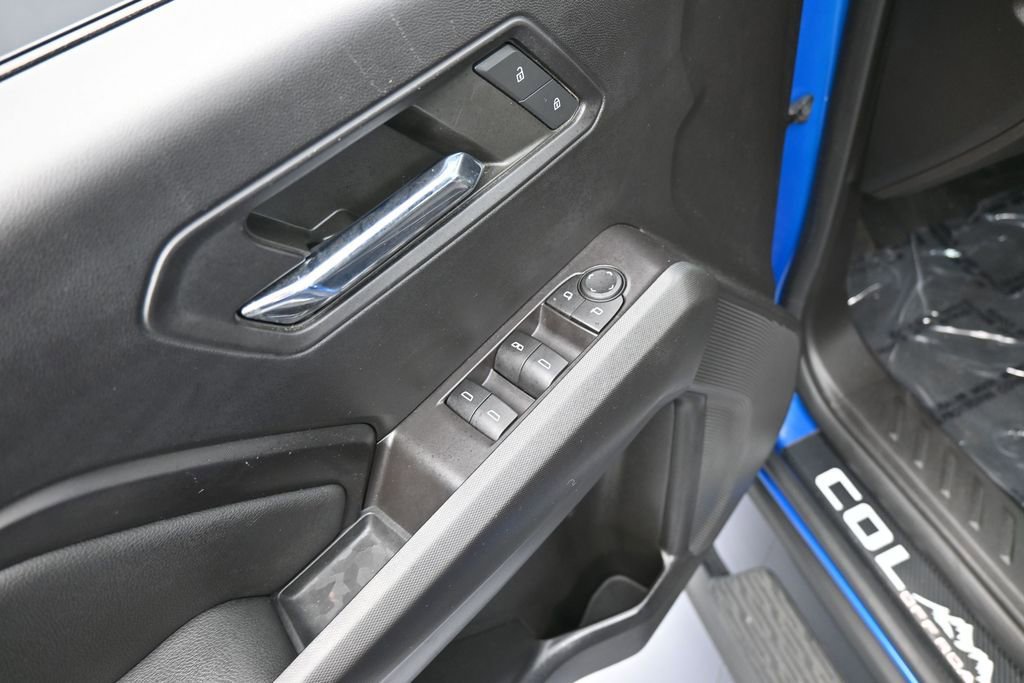 Used 2023 Chevrolet Colorado LT w/ LT Convenience Package II AWD/4WD image 13