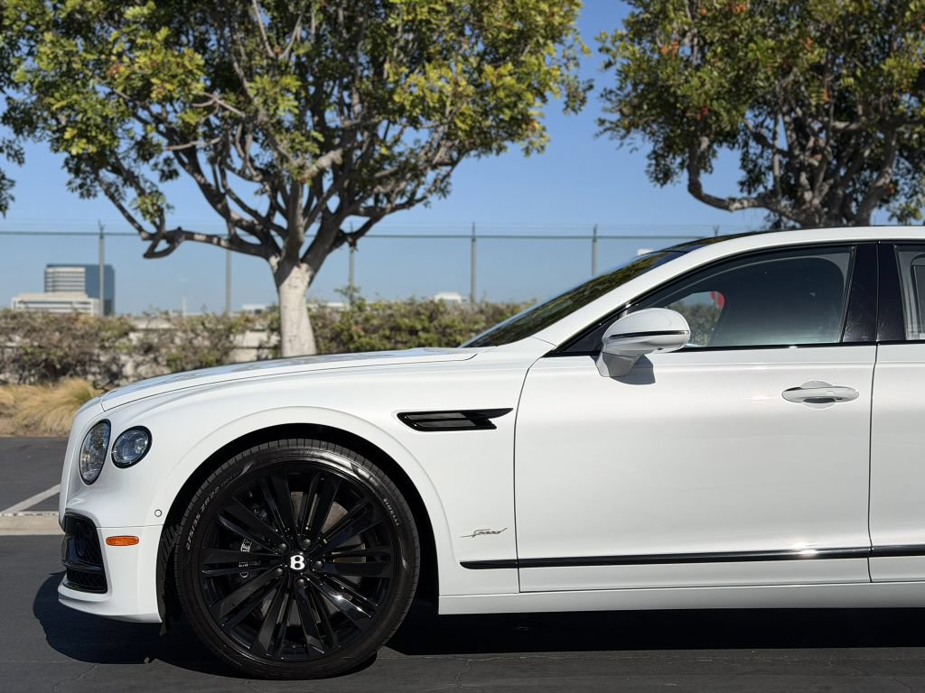Used 2023 Bentley Flying Spur W12 AWD/4WD image 6
