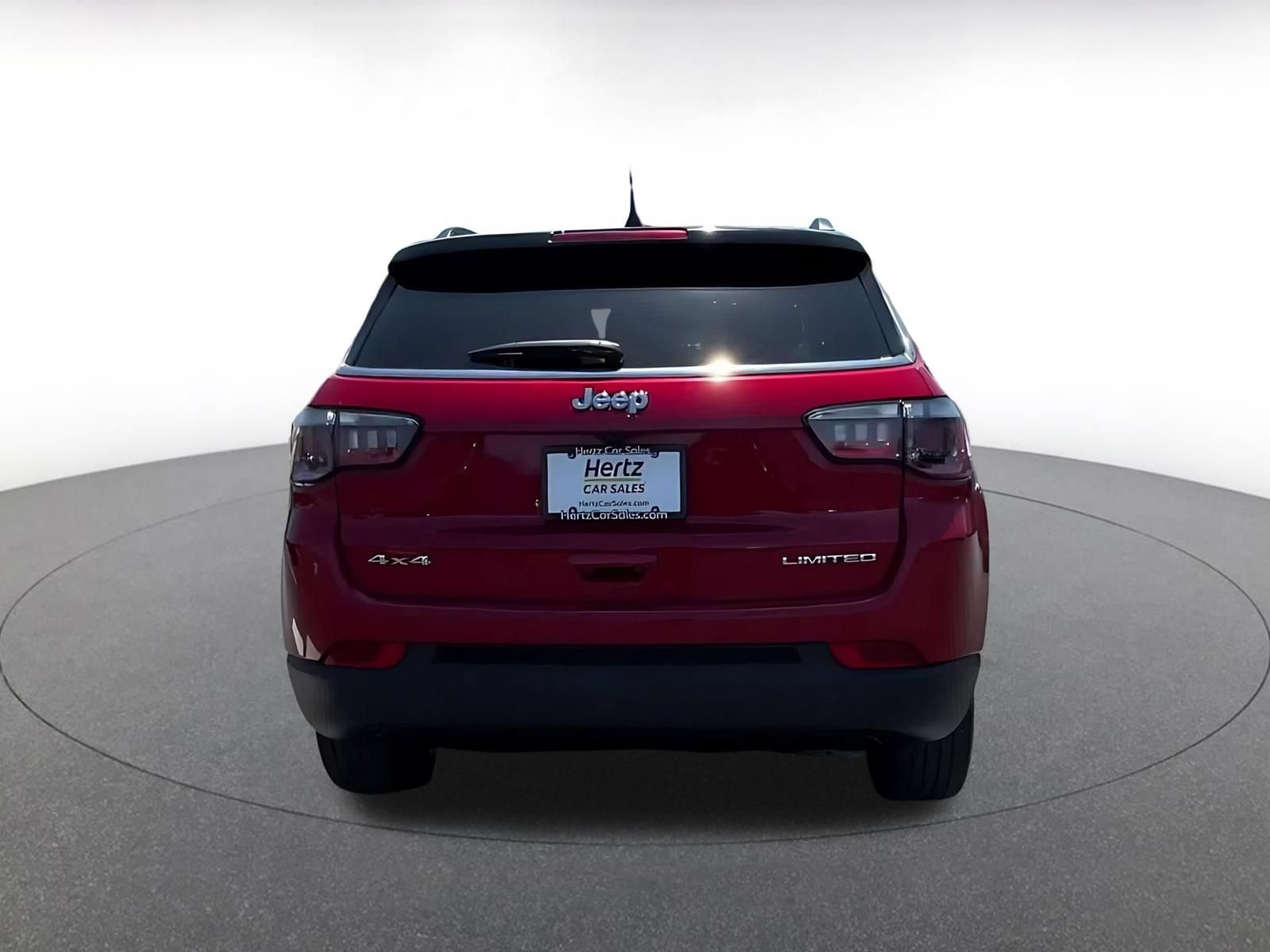 Used 2025 Jeep Compass Limited AWD/4WD image 12
