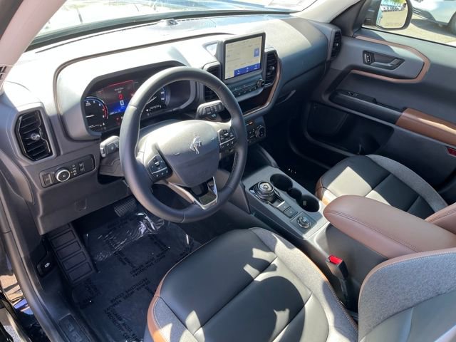 Used 2024 Ford Bronco Sport Outer Banks w/ Tech Package image 13