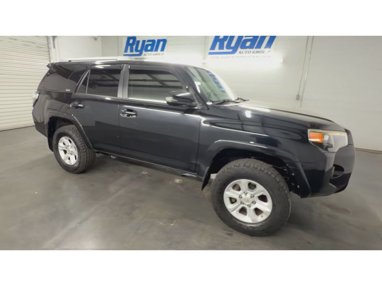 Used 2015 Toyota 4Runner SR5 Premium RWD image 2