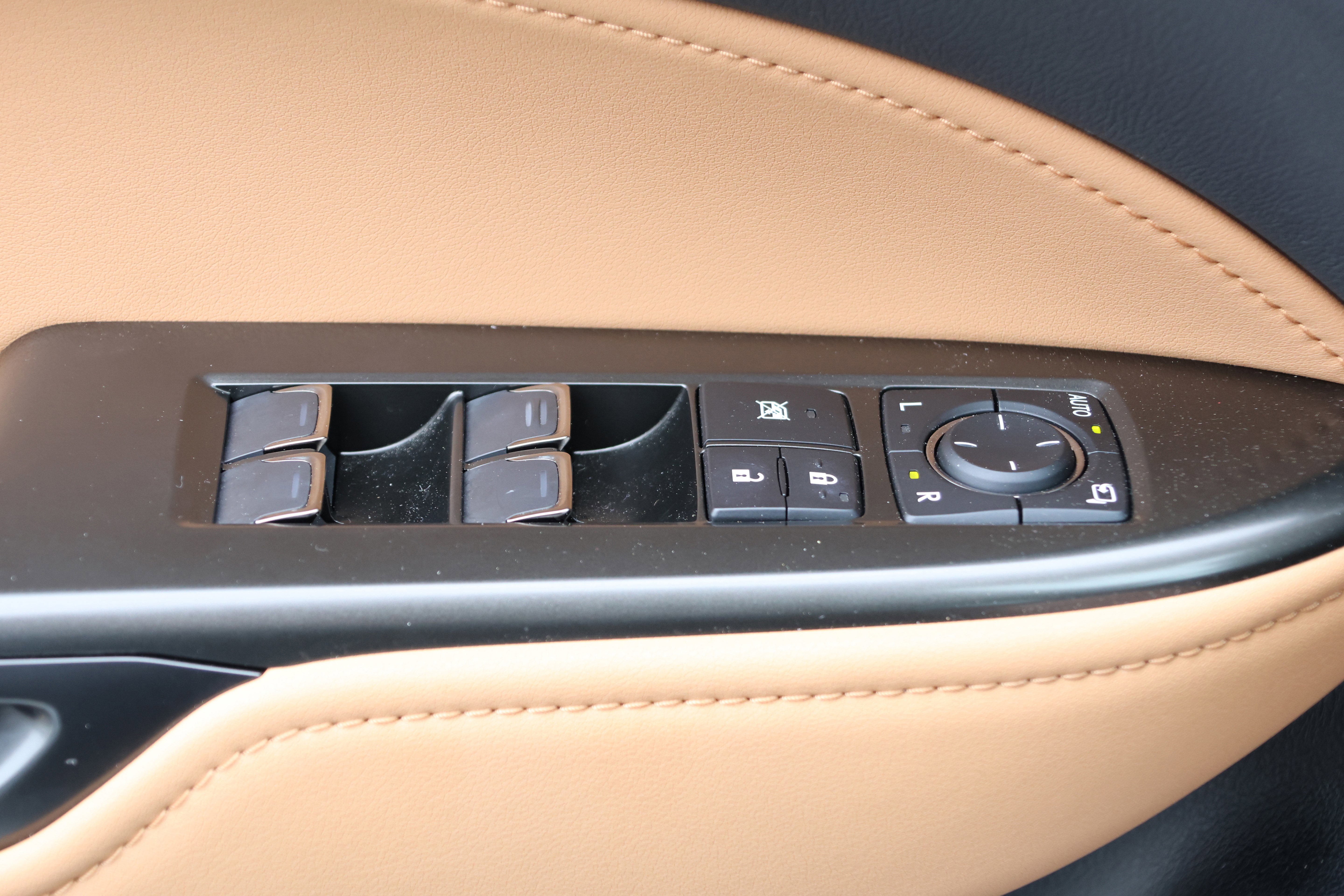 Used 2024 Lexus NX 350 350 Premium image 14