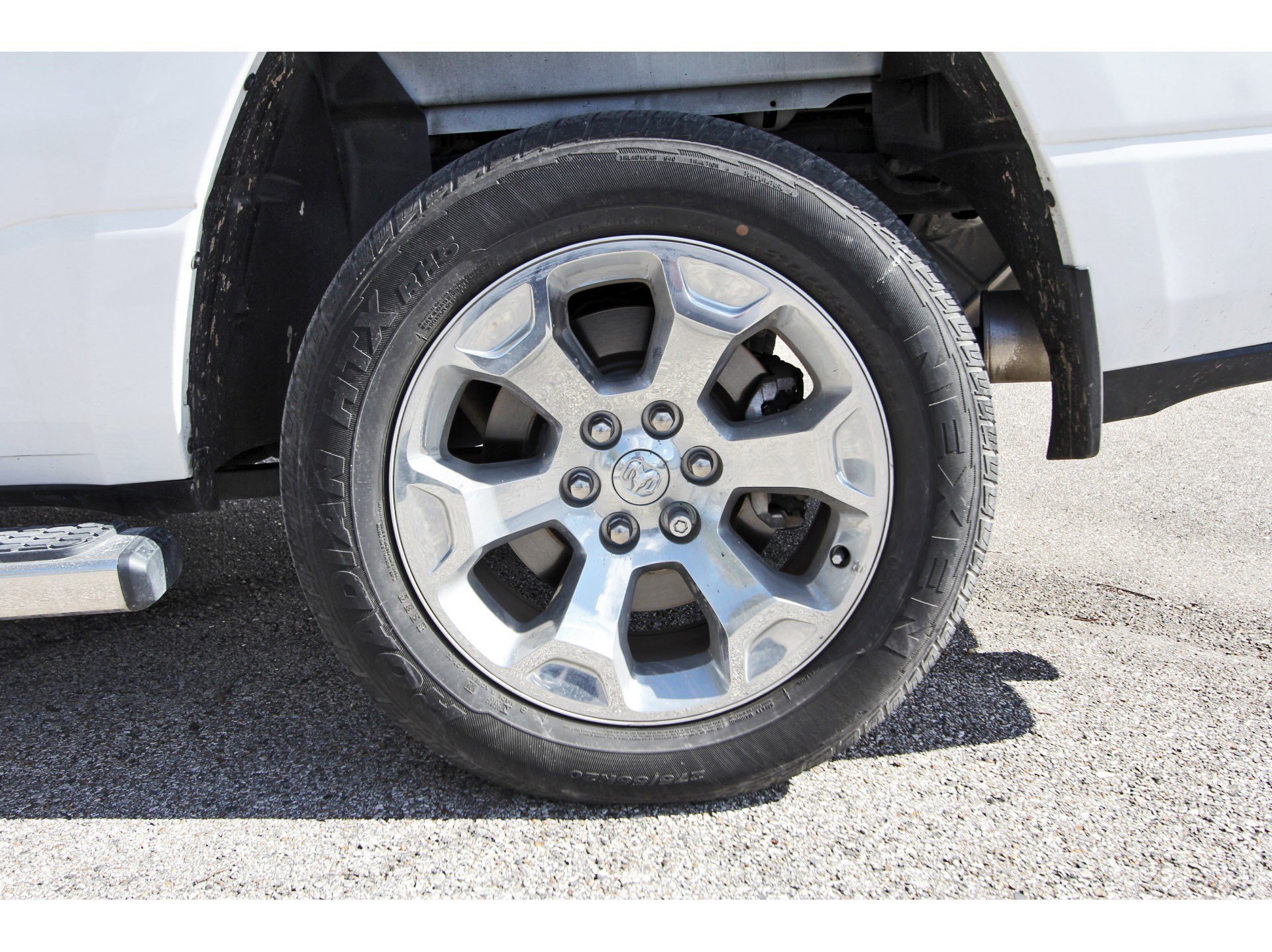 Used 2020 RAM 1500 Lone Star image 29