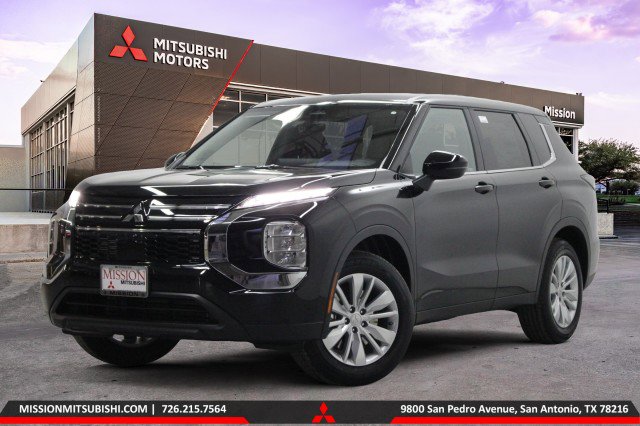 New 2026 Mitsubishi Outlander ES FWD image 1