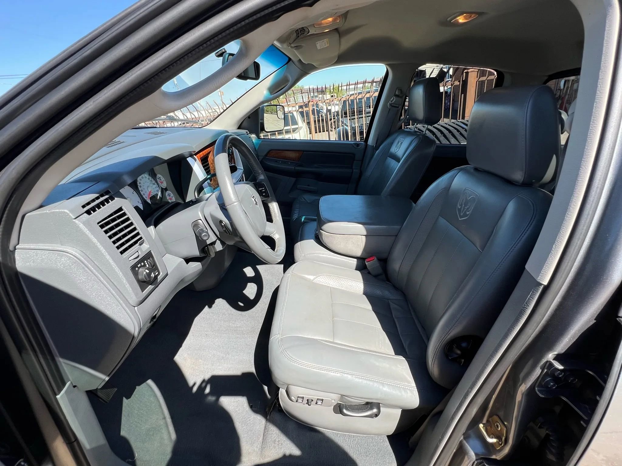 Used 2007 Dodge Ram 2500 Truck Laramie image 15