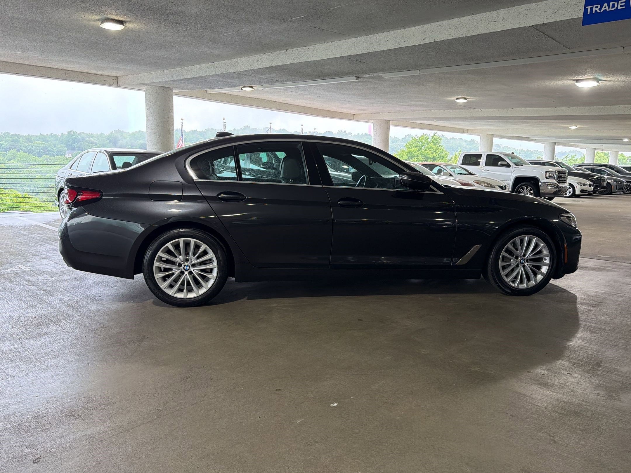Certified 2023 BMW 530i RWD image 6