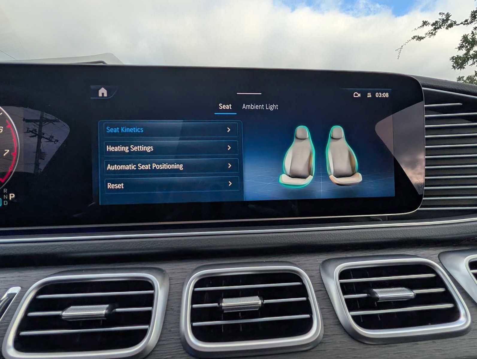 New 2026 Mercedes-Benz GLE 53 AMG AMG GLE 53 image 13