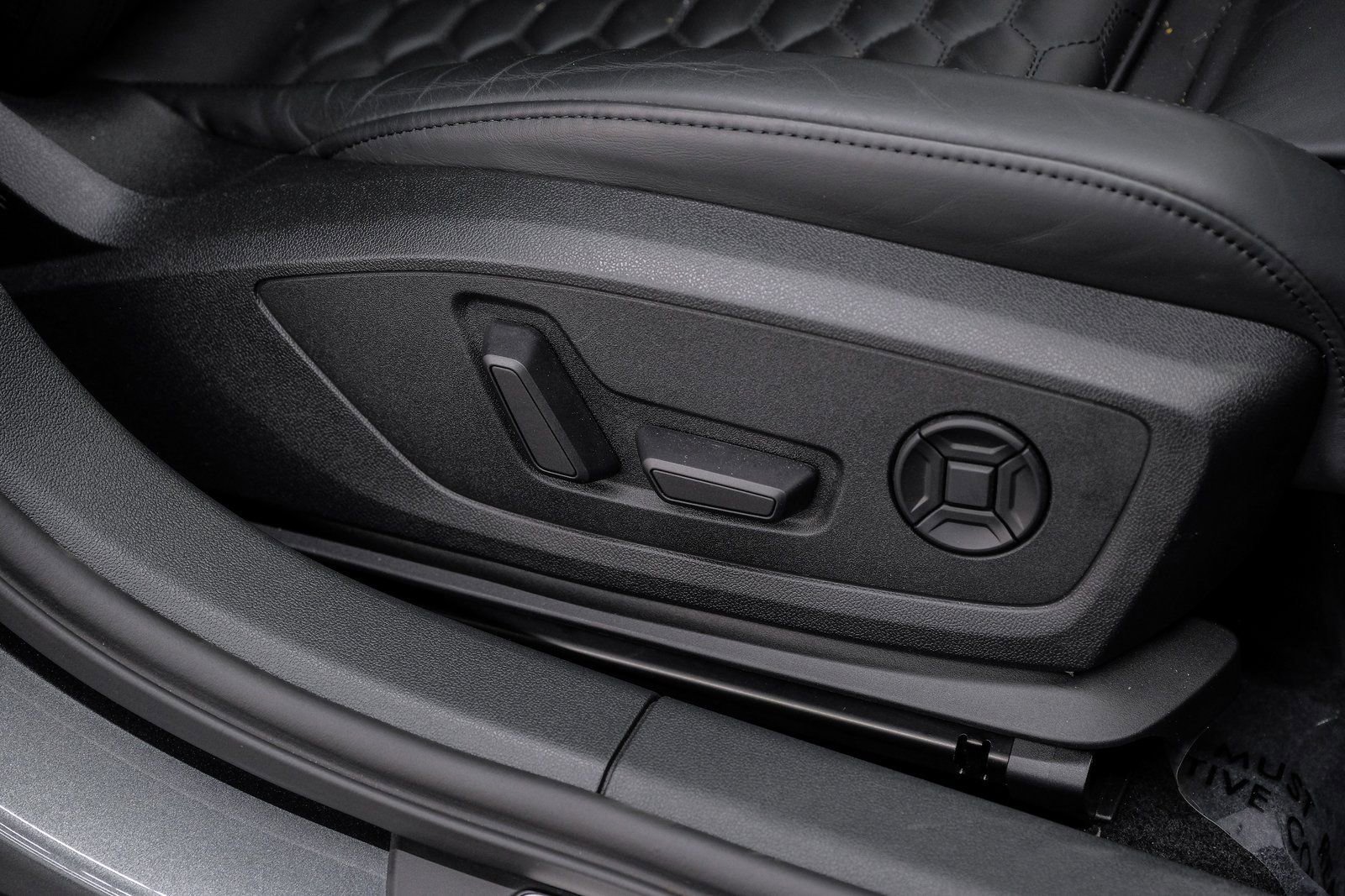 Used 2024 Audi RS 3 image 46