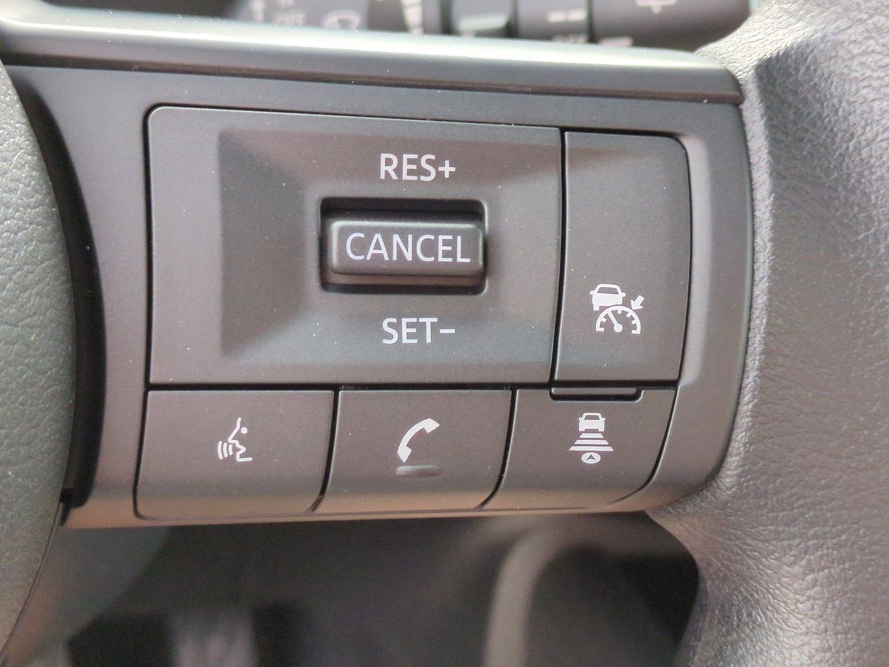 New 2026 Nissan Kicks SV w/ SV Premium Package FWD image 18