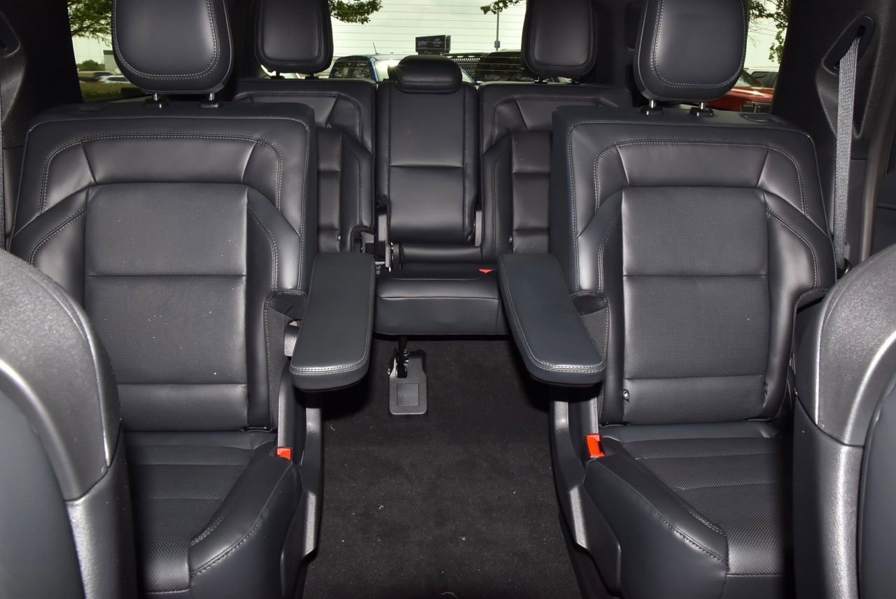 New 2026 Lincoln Navigator Reserve w/ Jet Appearance Package image 28