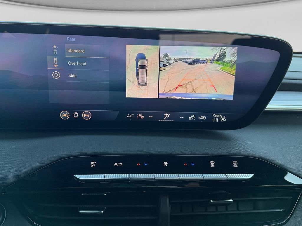 Used 2025 Buick Enclave Preferred image 21