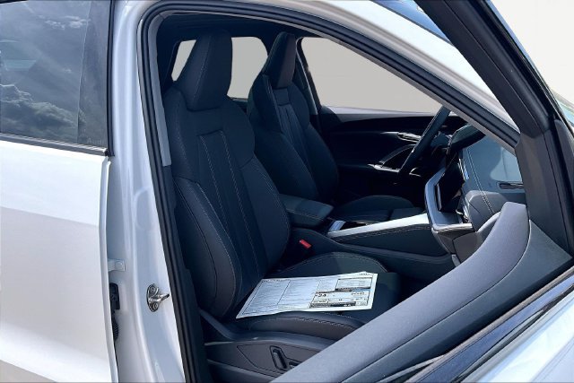 New 2026 Audi Q5 Premium Plus AWD/4WD image 7