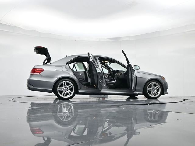 Used 2014 Mercedes-Benz E 350 4MATIC Sedan image 51
