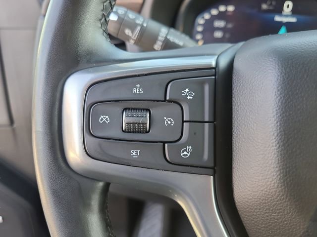 Used 2024 Chevrolet Suburban Premier image 30