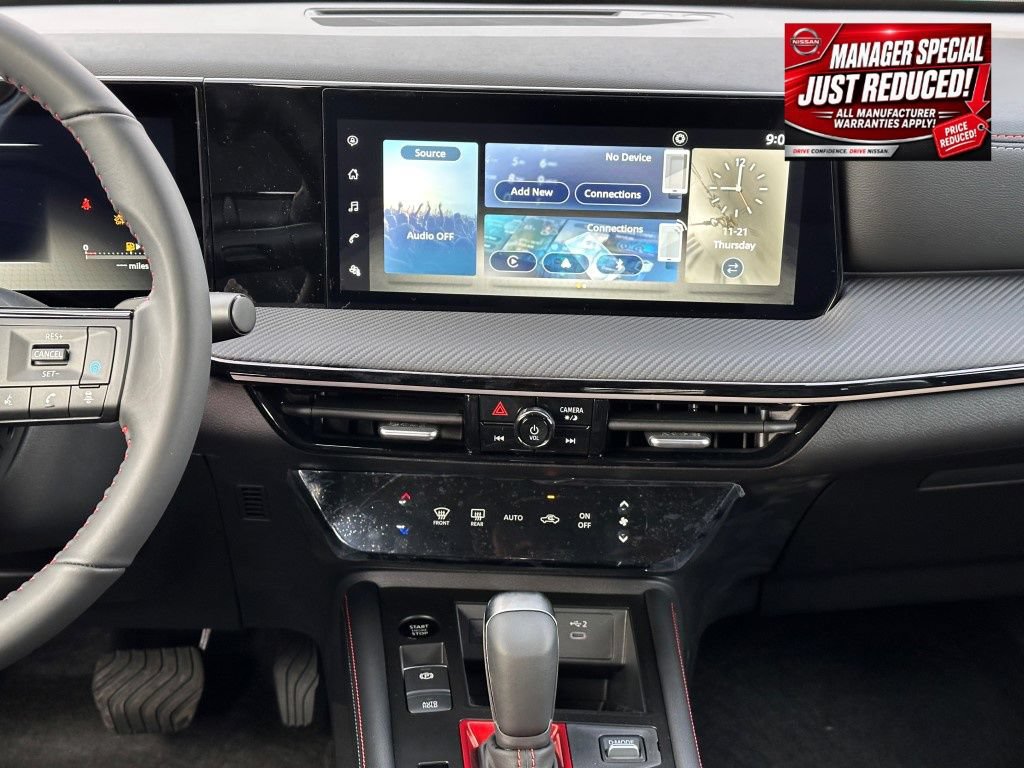 New 2025 Nissan Kicks SR w/ Illumination Package FWD image 14