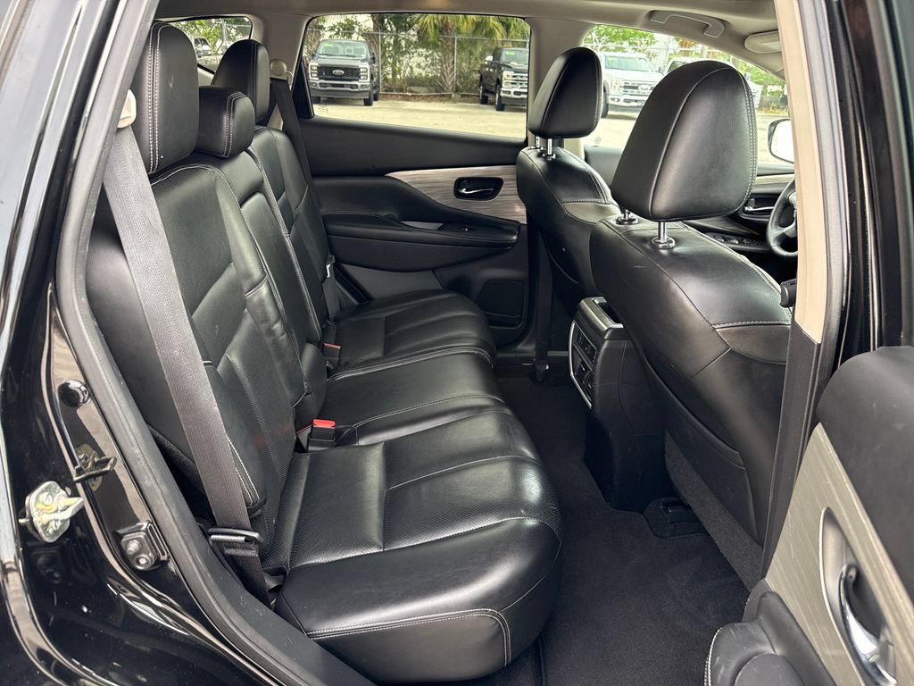 Used 2016 Nissan Murano Platinum w/ Platinum Technology Package FWD image 29