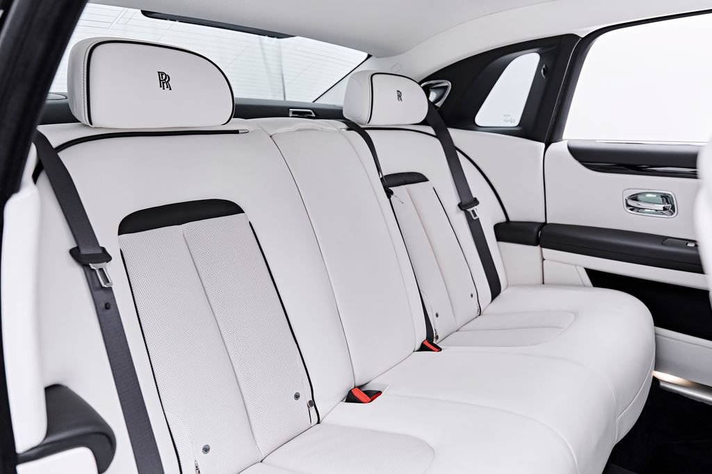 Used 2026 Rolls-Royce Ghost AWD/4WD image 72