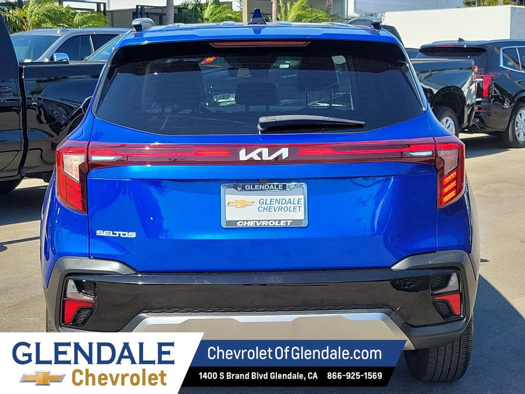 Used 2024 Kia Seltos S FWD image 12