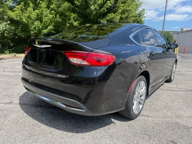 Used 2015 Chrysler 200 Limited w/ Convenience Group FWD image 5