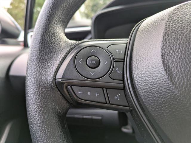 Certified 2025 Toyota Corolla LE image 21