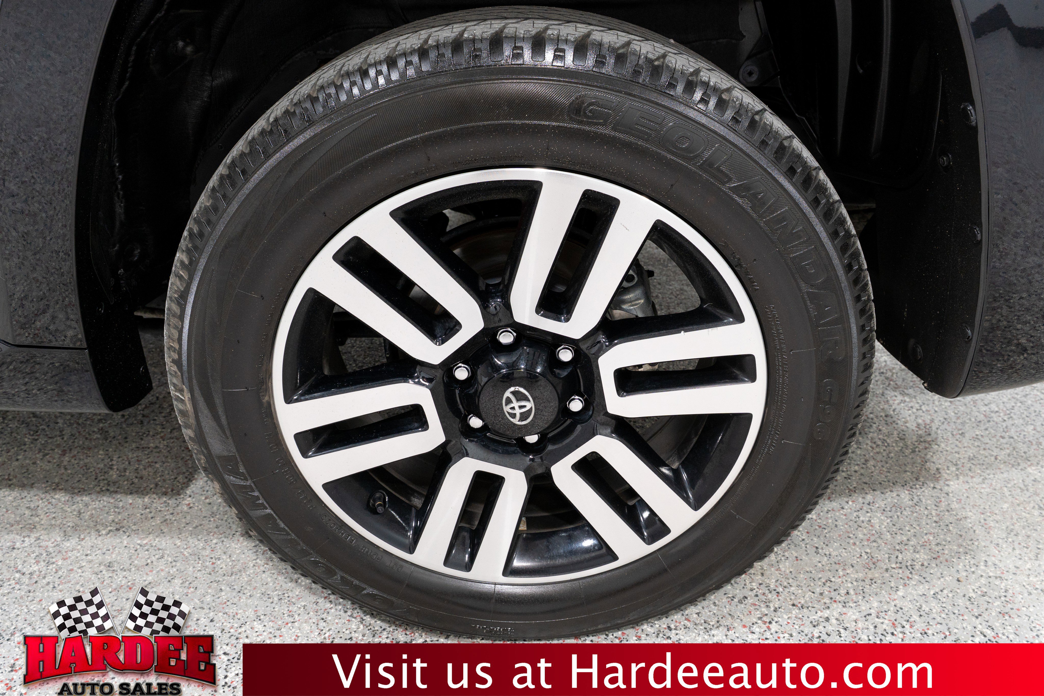 Used 2024 Toyota 4Runner Limited image 10