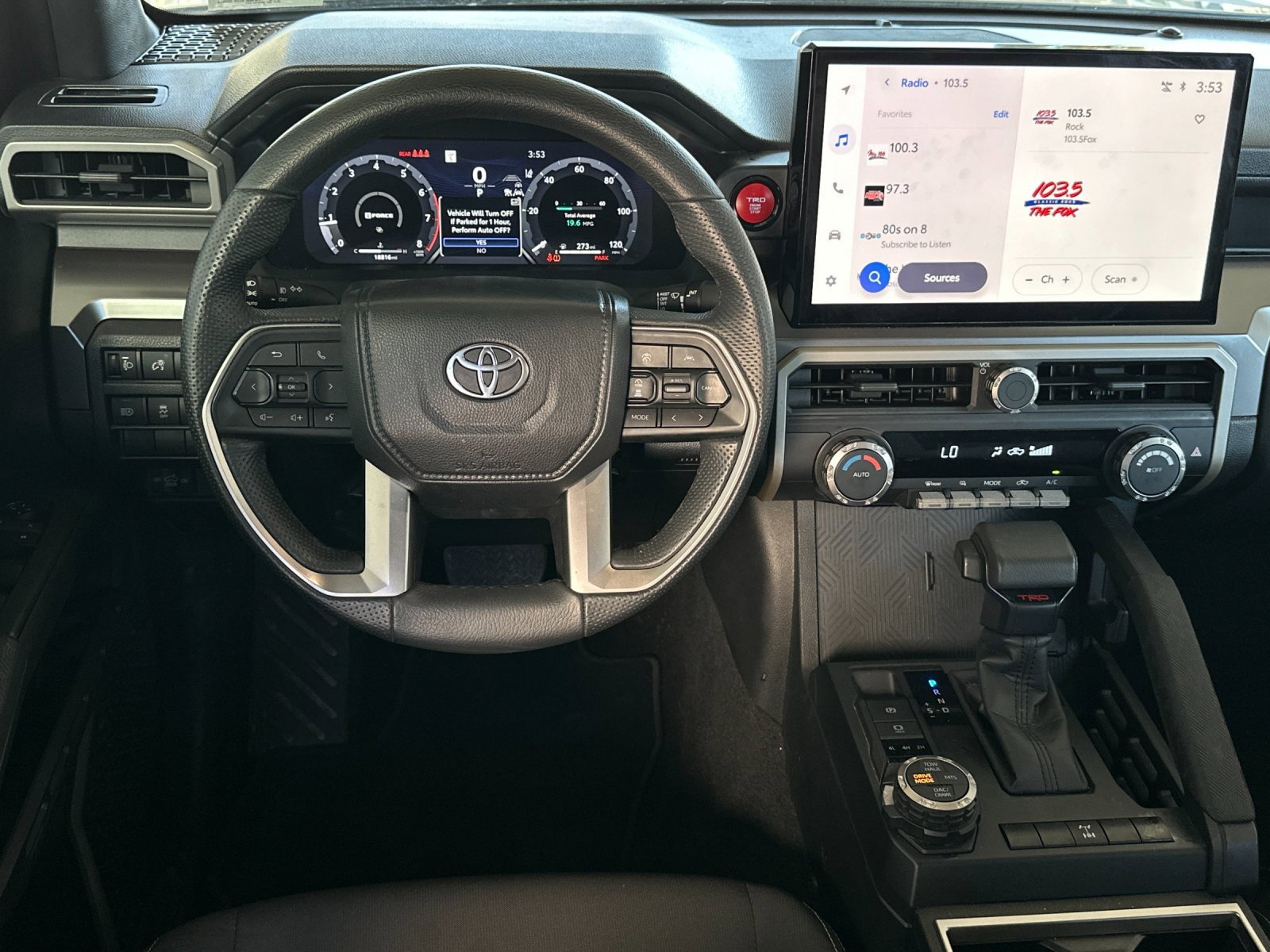 Used 2025 Toyota Tacoma TRD Off-Road image 13