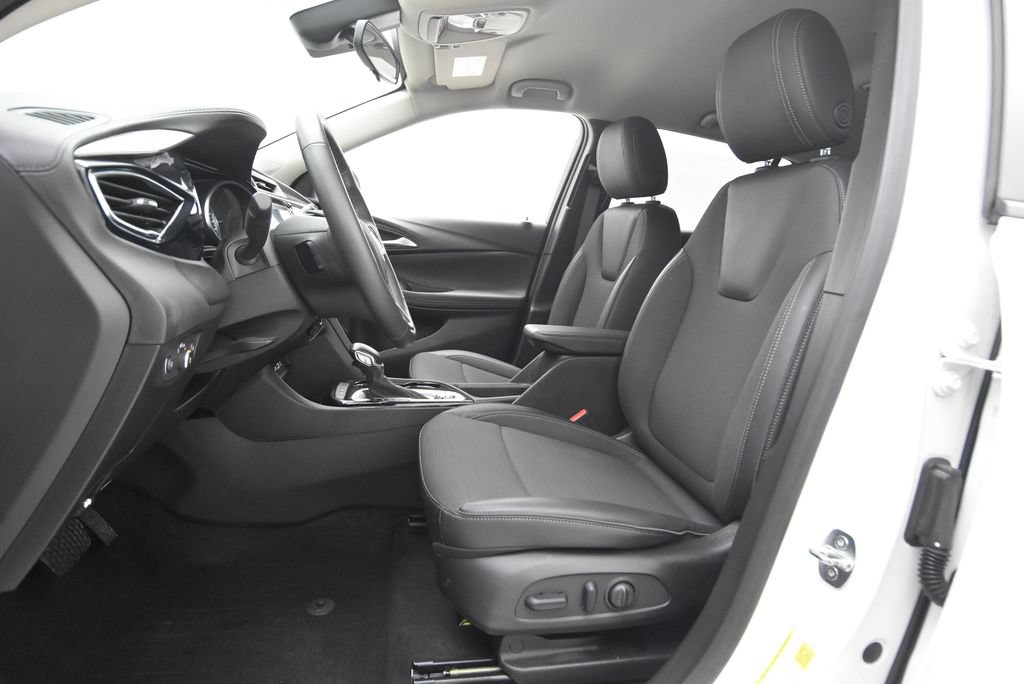 Used 2023 Buick Encore GX Preferred w/ Cold Weather Comfort Package AWD/4WD image 23