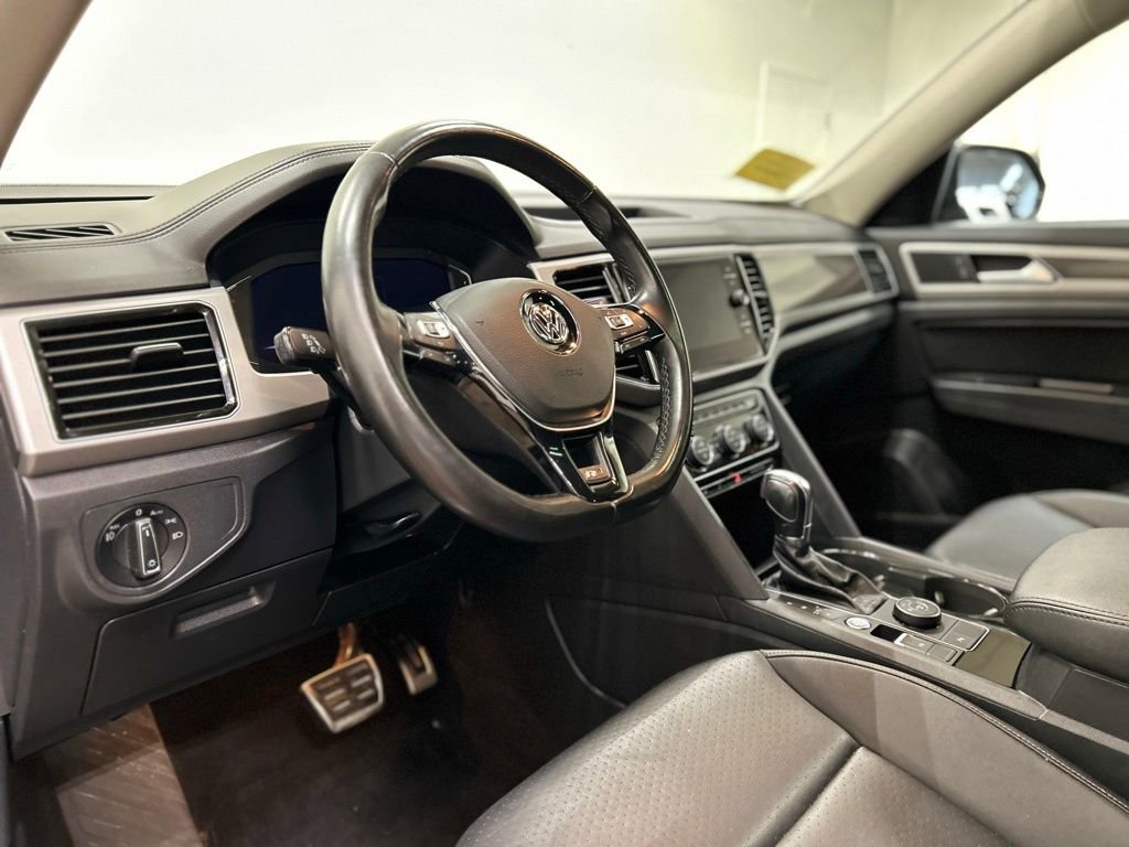 Used 2019 Volkswagen Atlas SEL R-Line image 14
