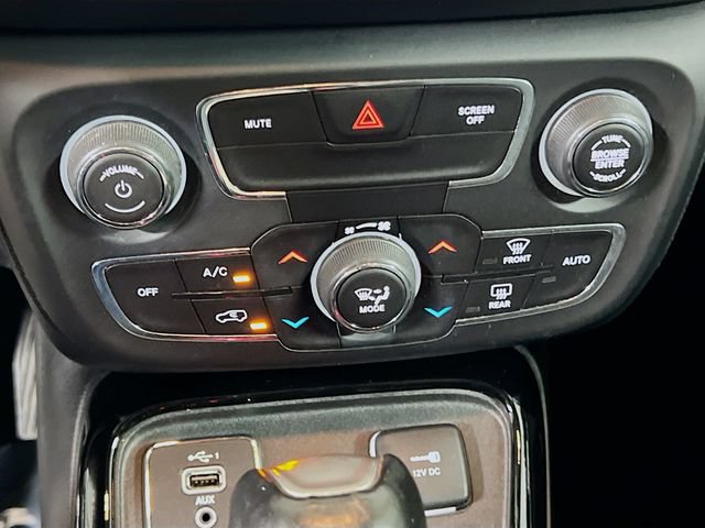 Used 2019 Jeep Compass Latitude FWD image 15