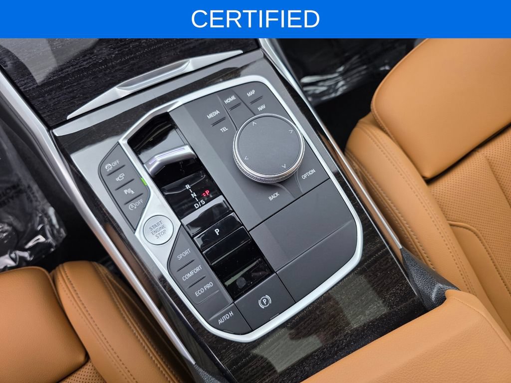 Certified 2024 BMW 330i Sedan w/ Premium Package RWD image 23
