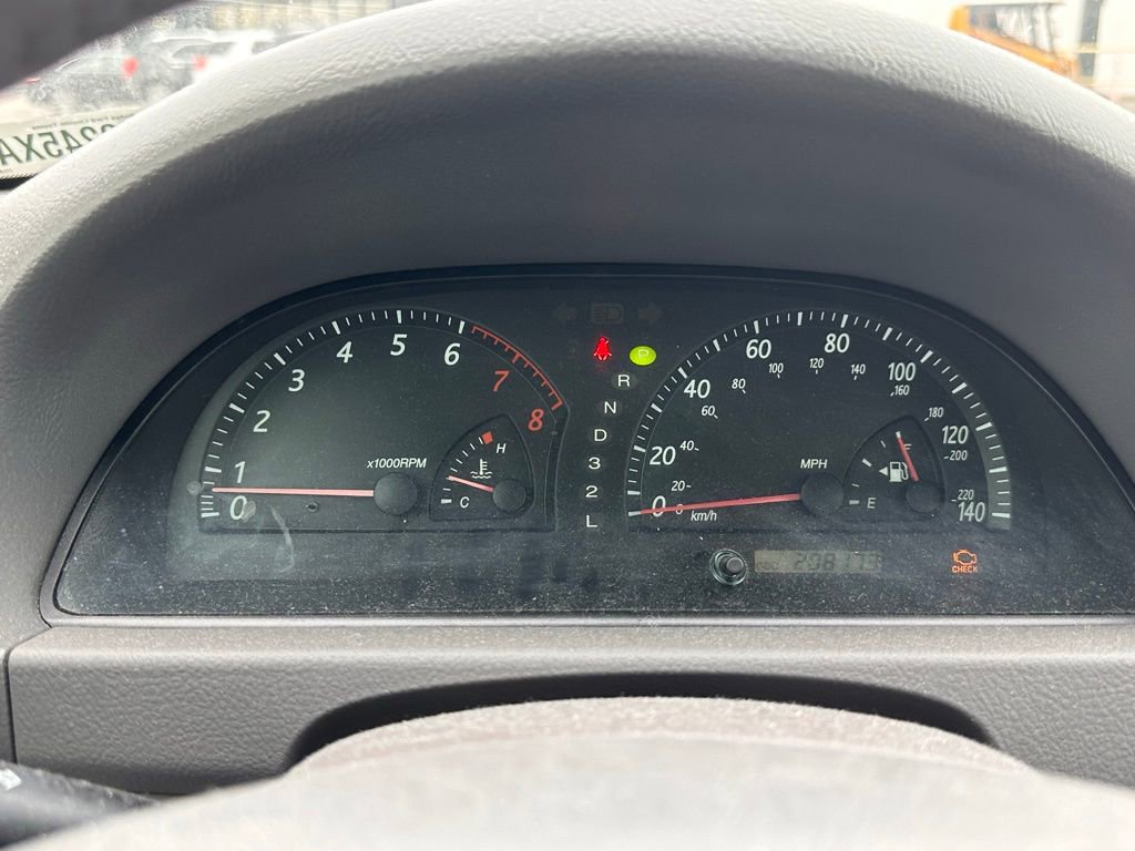 Used 2003 Toyota Camry LE image 26