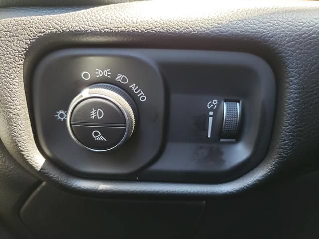 Used 2026 RAM 2500 Big Horn AWD/4WD image 31