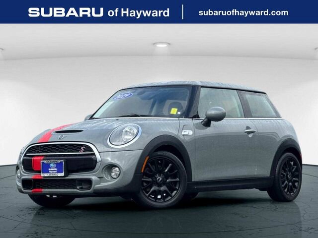 Used 2019 MINI Cooper S image 1