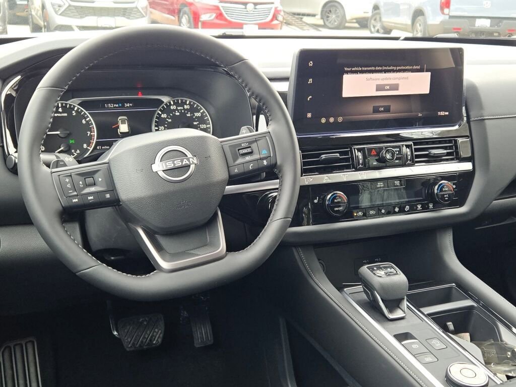 New 2026 Nissan Pathfinder SV image 19