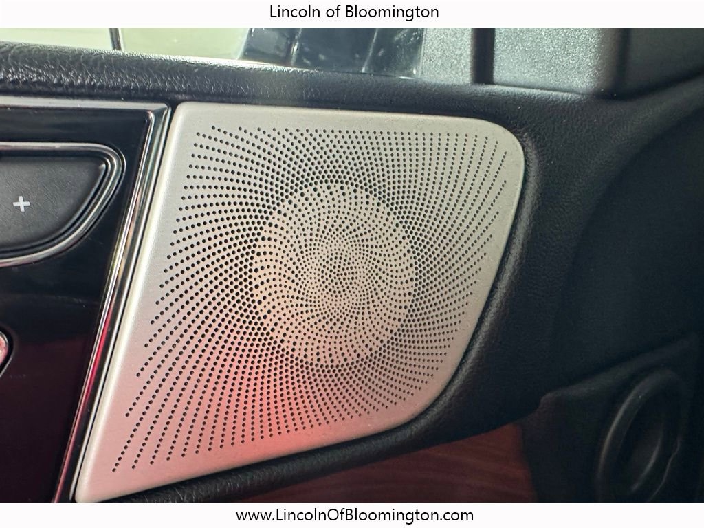Used 2019 Lincoln Navigator Reserve AWD/4WD image 36