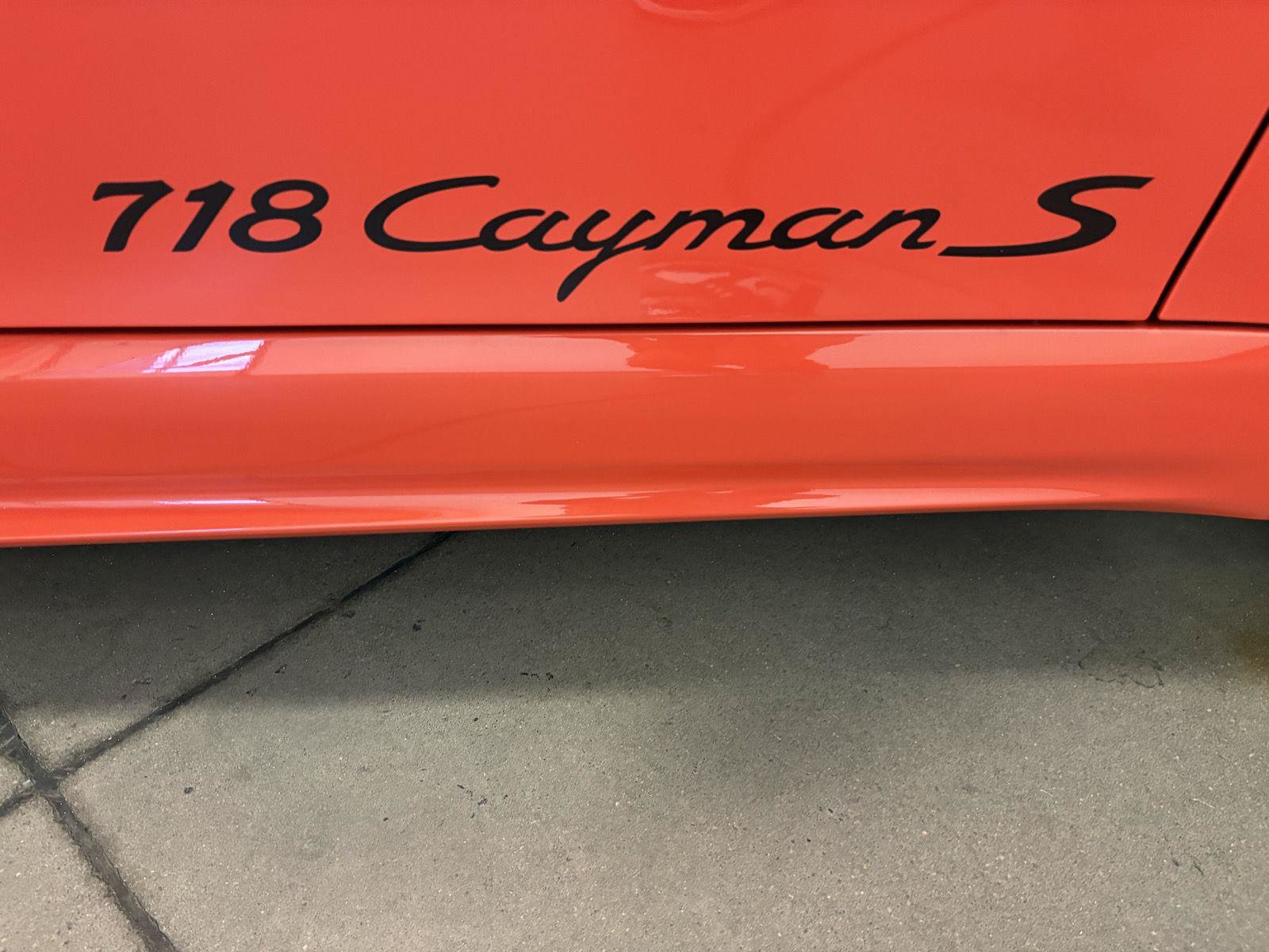 Used 2017 Porsche 718 Cayman S RWD image 41