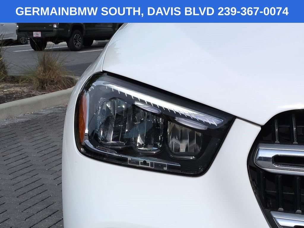 Used 2024 Mercedes-Benz GLE 350 4MATIC image 11