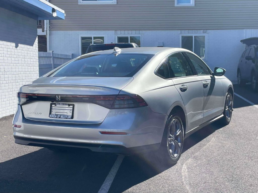 Used 2024 Honda Accord EX image 5
