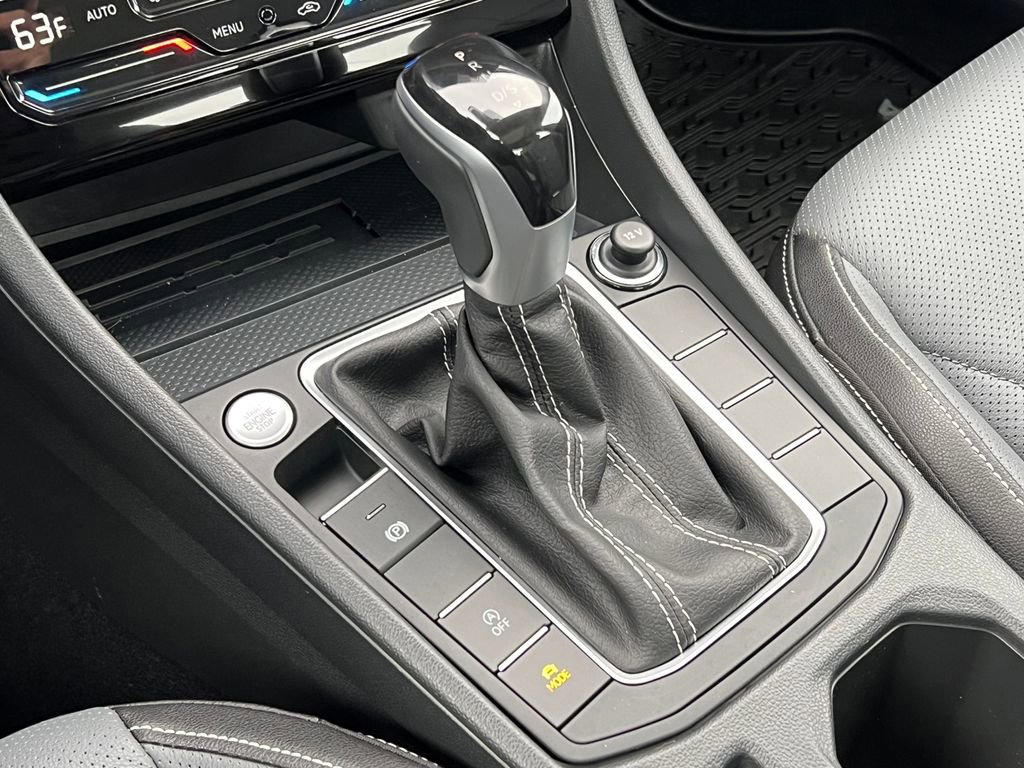 Used 2025 Volkswagen Jetta SEL image 29