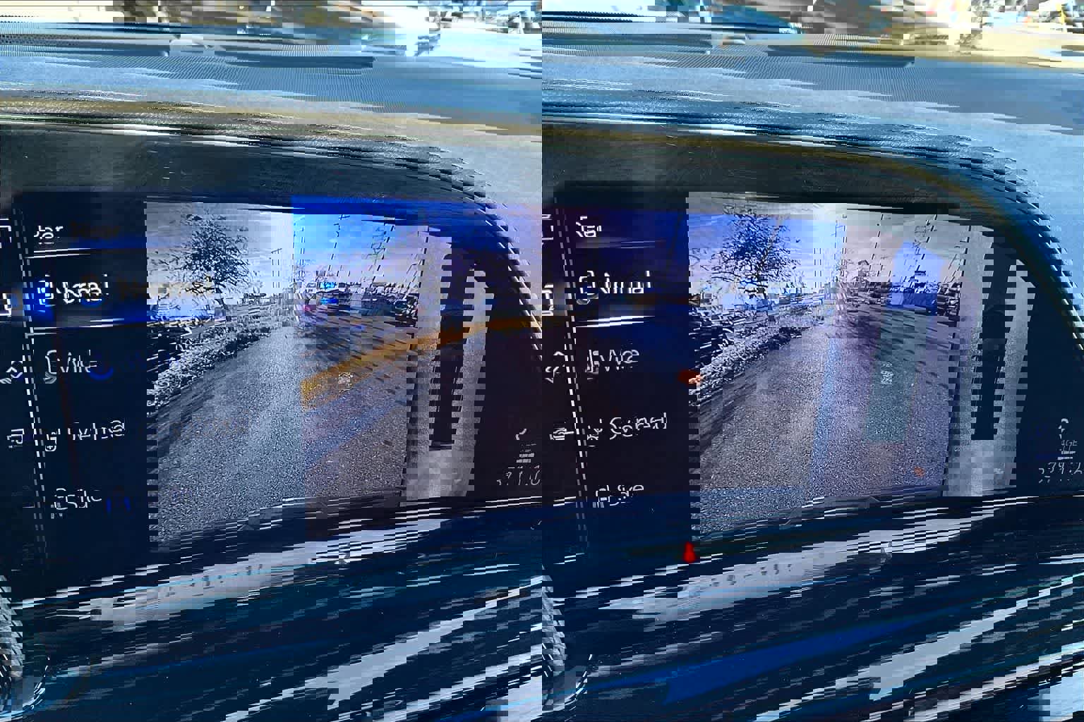 Used 2023 Cadillac Escalade Sport image 27