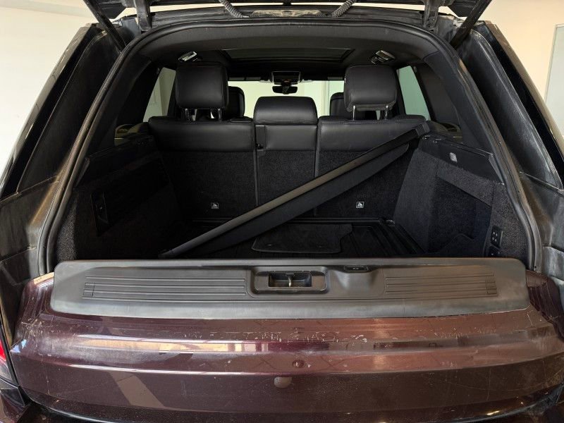 Used 2020 Land Rover Range Rover HSE image 29
