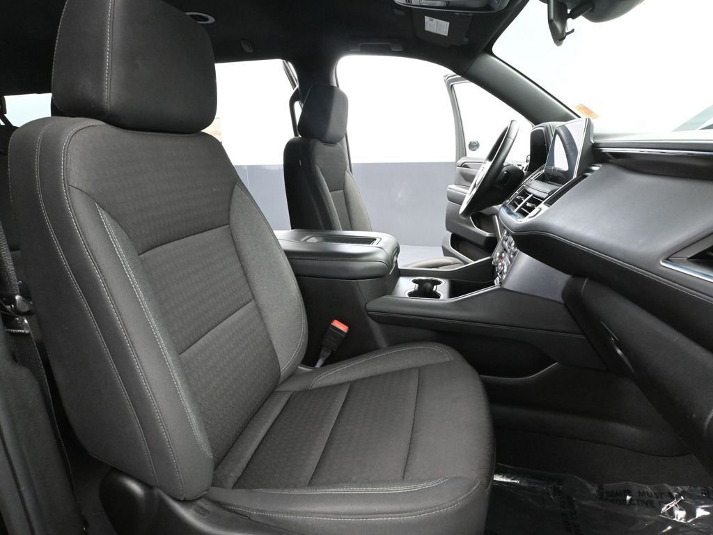 Used 2024 GMC Yukon XL SLE image 51