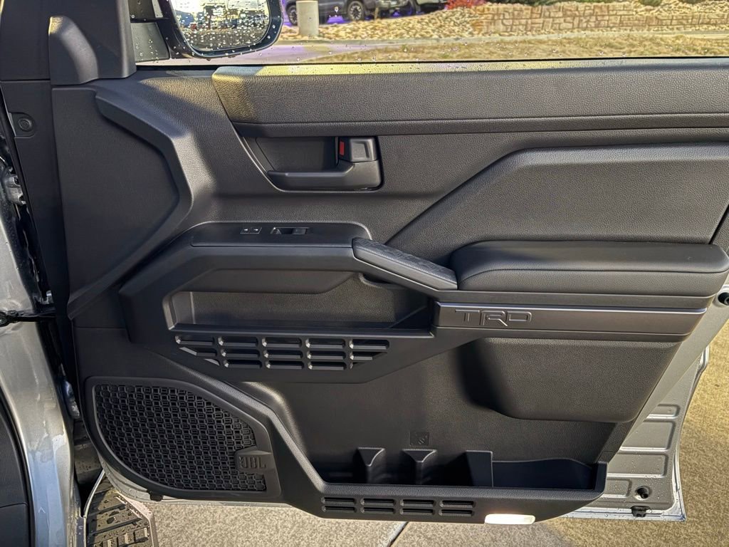Used 2025 Toyota 4Runner TRD Off-Road Premium image 28