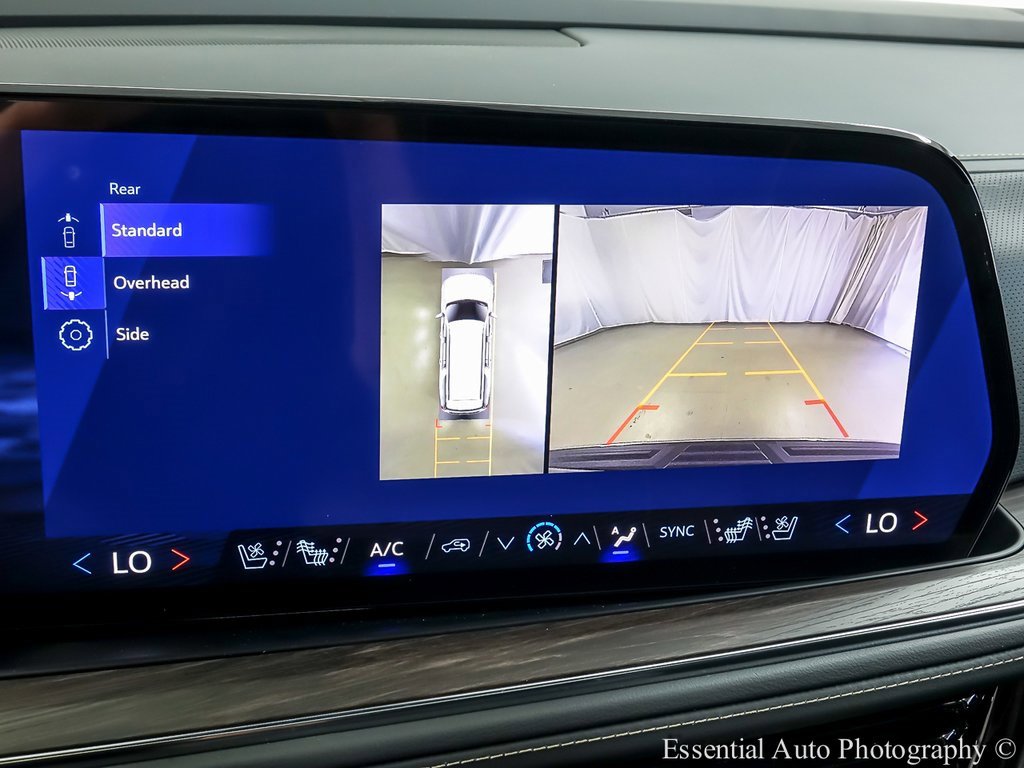 New 2026 Chevrolet Suburban Premier image 18