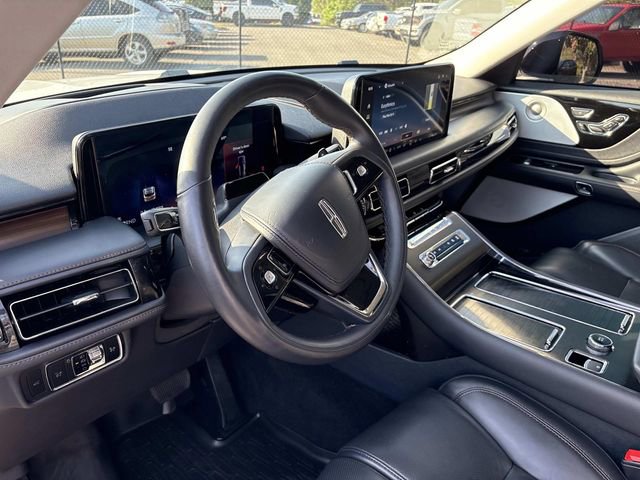 Certified 2025 Lincoln Aviator Reserve w/ Equipment Group 201A image 30