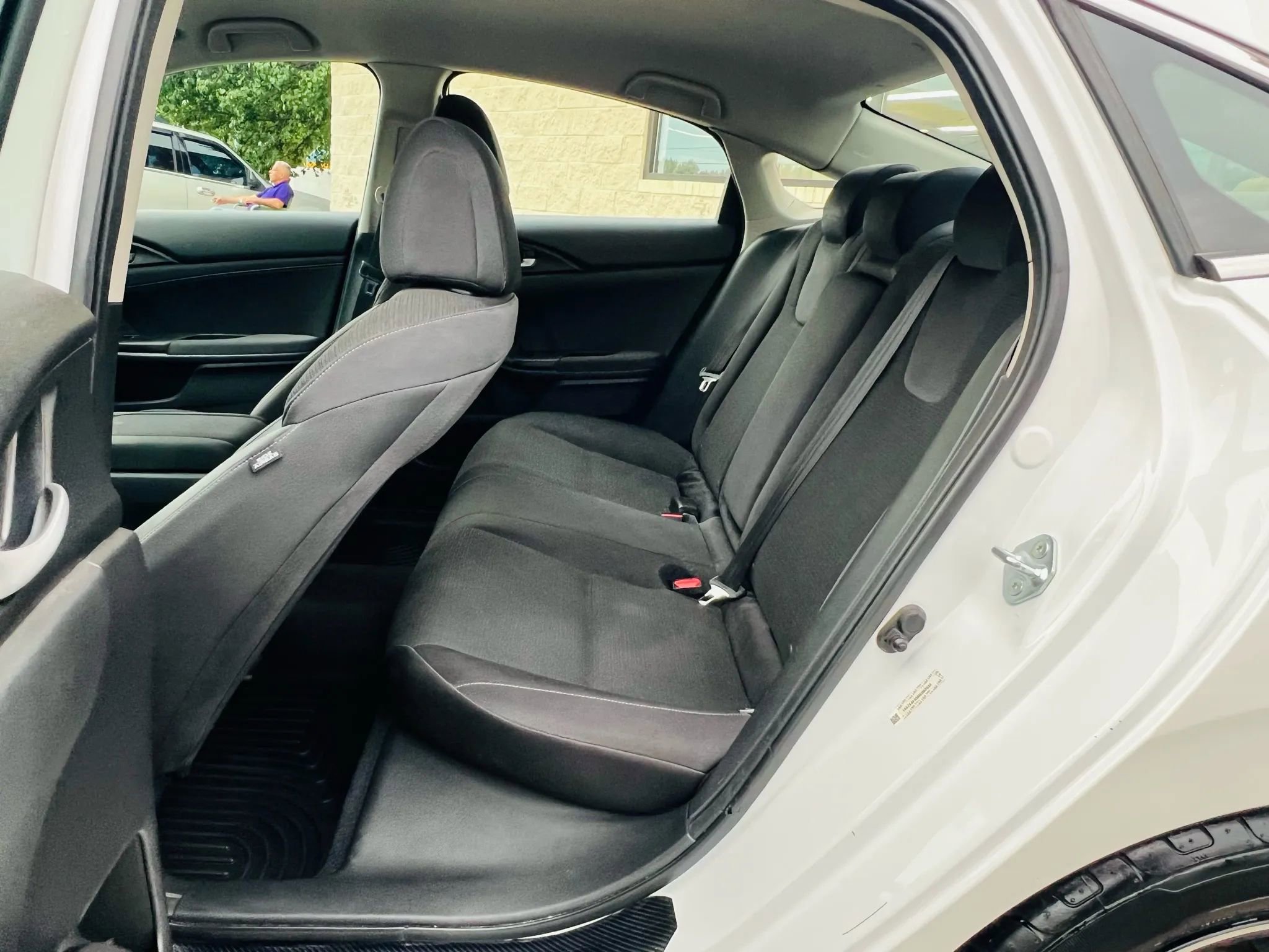 Used 2021 Honda Insight EX image 16