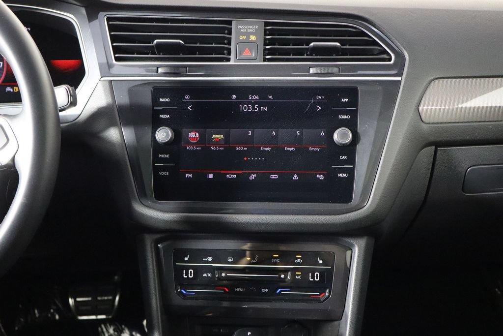 Used 2023 Volkswagen Tiguan SE R-Line FWD image 27