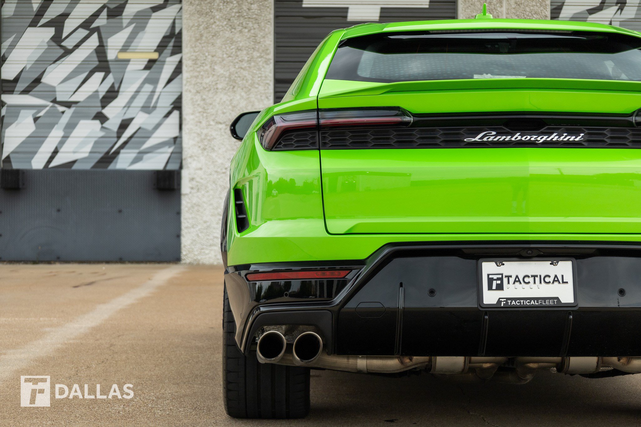 Used 2025 Lamborghini Urus Performante AWD/4WD image 14